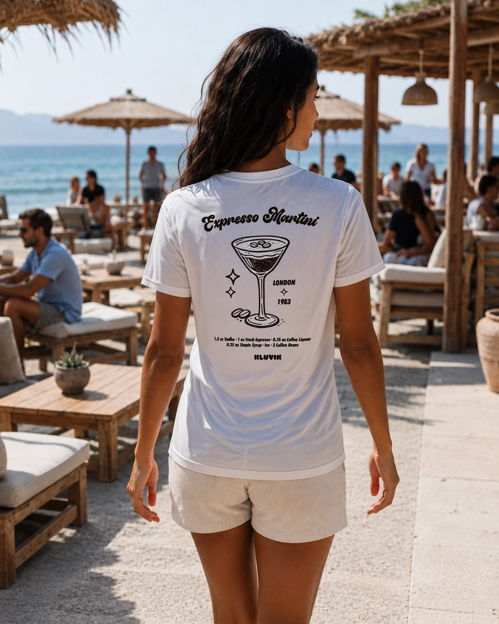 camiseta expresso martini blanca