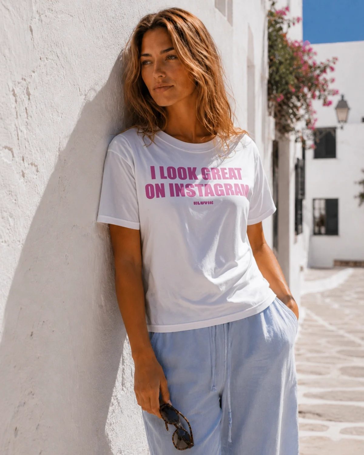 camiseta i look great on instagram blanca