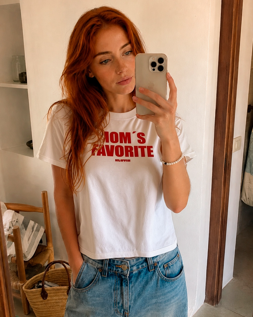 camiseta moms favorite blanca