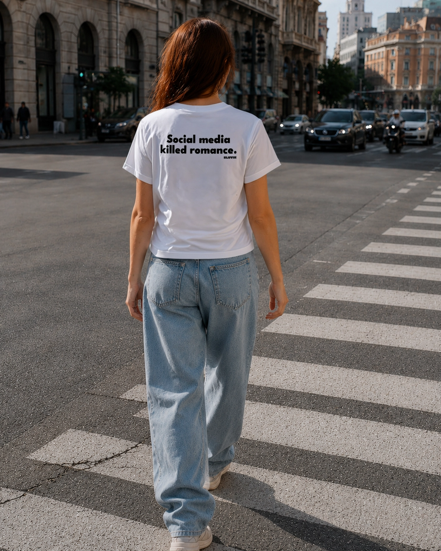 camiseta social media killed romance blanca