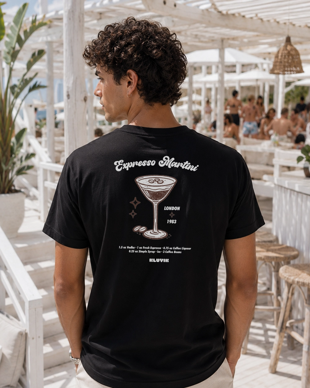 camiseta expresso martini negra
