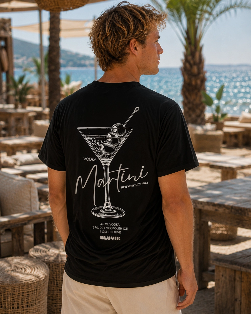 camiseta vodka martini negra